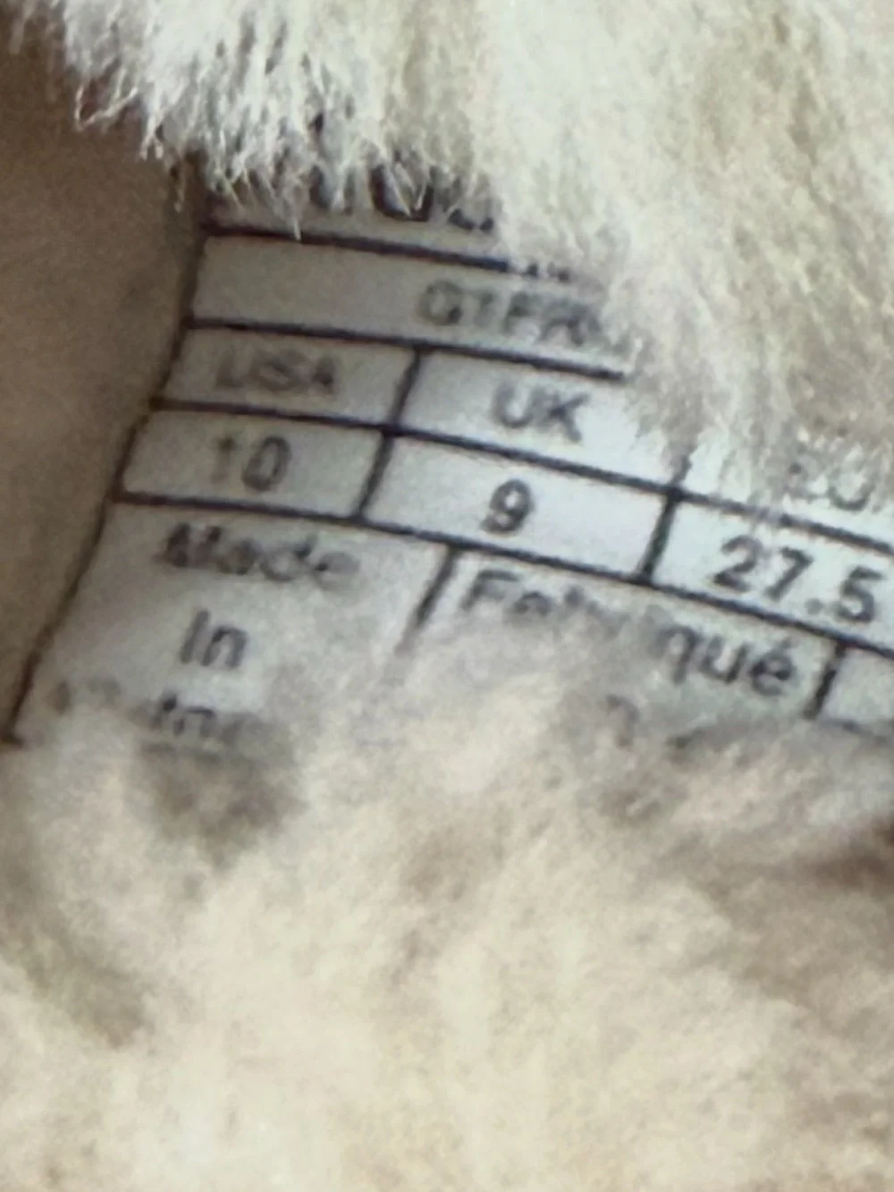 UGG Cozy II Chestnut Suede and Shearling Slippers - New - Kids 10 - Unisex